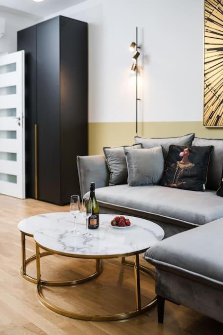 קרקוב Horizon Apartments - Comfortable New Apartment Close To The Center מראה חיצוני תמונה